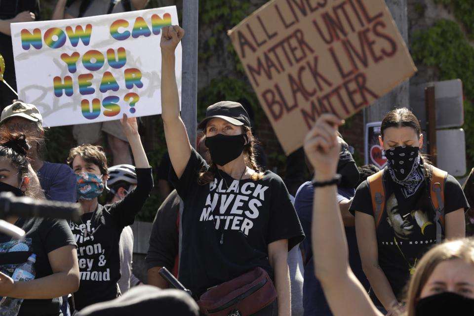 Black Lives Matter U S Protesters Tracked By Secretive Phone