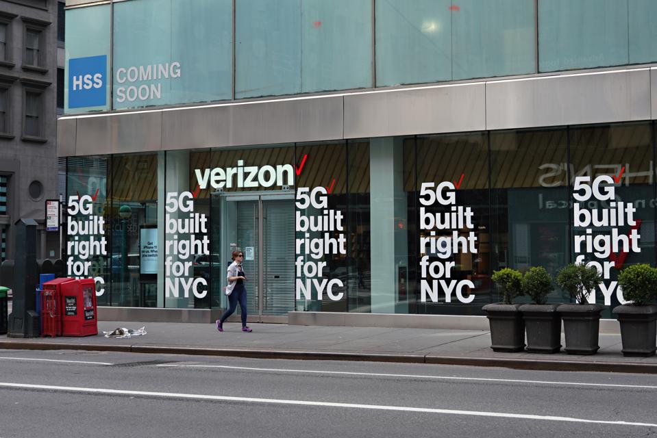 Featured image of post Wallstreet Zoom Background Make the right impression in video meetings with virtual backgrounds for zoom