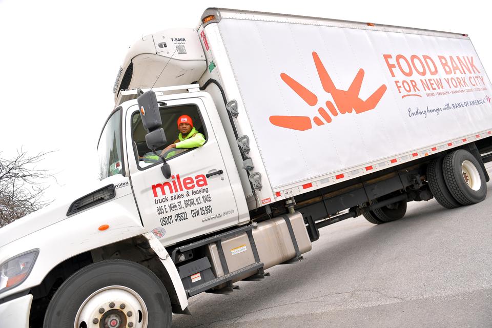 Freight Service Convoy To Pay Cost Of Trucking Donations To Food Banks In Covid 19 Crisis