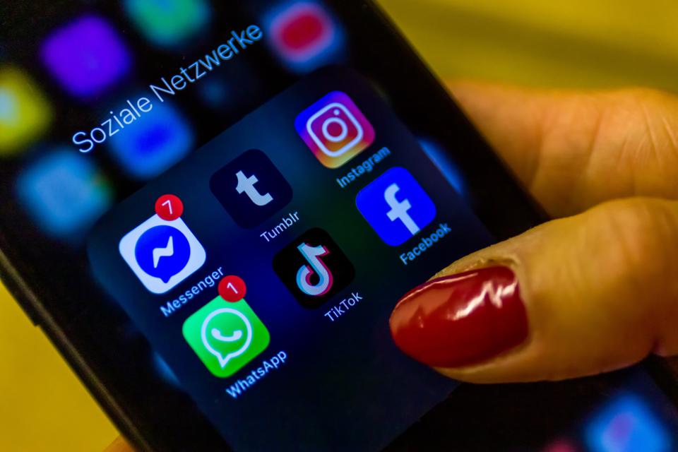 Social media freedom of expression coronavirus