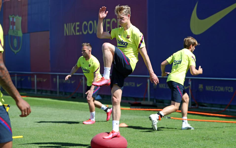 Frenkie De Jong Speaks On Fitness Training And Fc Barcelona S Readiness To Return To Action