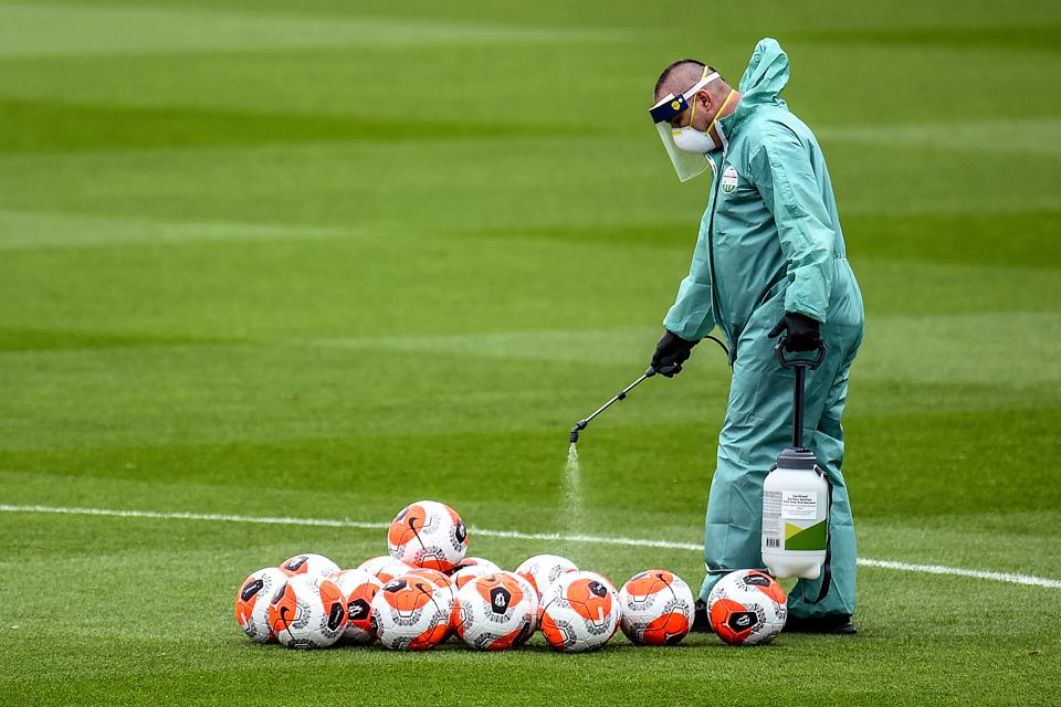 Liverpool Training Session Covid-19 coronavirus