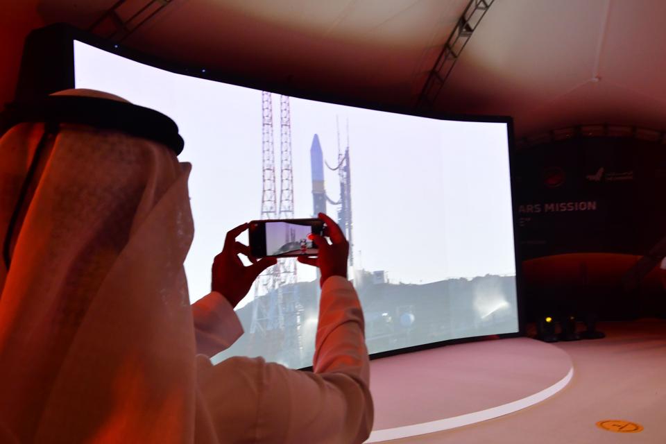 EAU-DUBAI-SCIENCE-SPACE-MARS