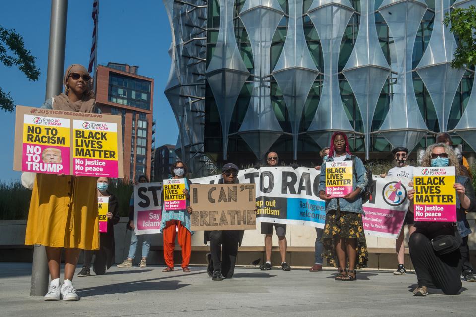 Global Protests Sparked By George Floyd's Death Spread To Toronto ...