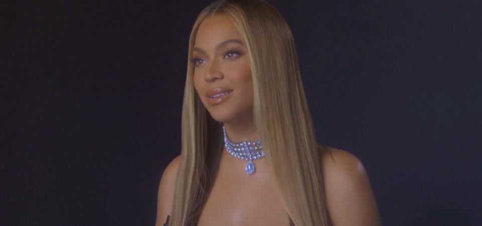 Bet Awards 2020 Beyonce Honored With 2020 Humanitarian Award Urges Fans To Vote Like Our Lives Depend On It