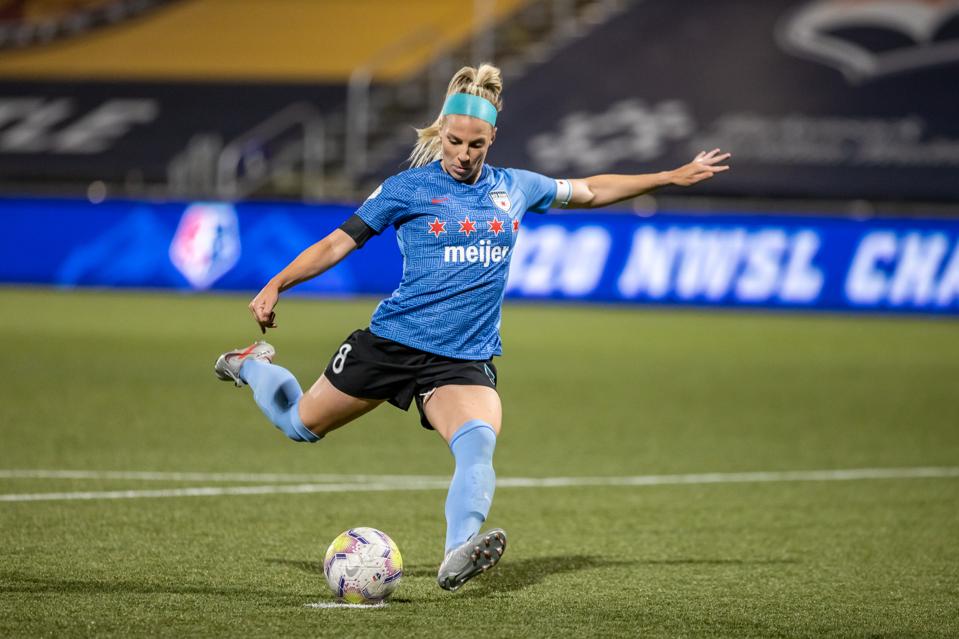 Serena Williams Natalie Portman Uswnt Legends Bringing