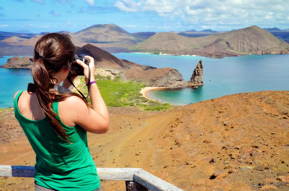 Pinnacle Rock, Galapagos