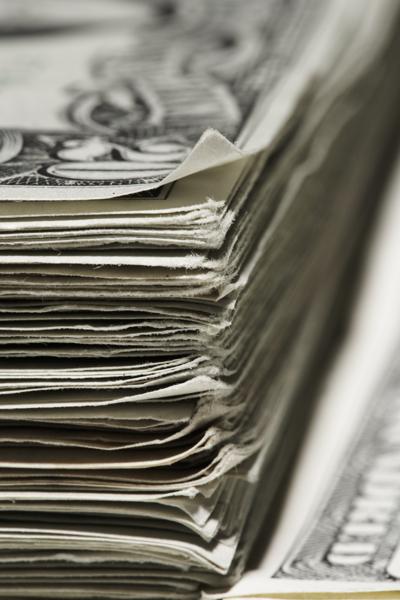 4 Bank Stocks: Below Book Value With Earnings Growth And Paying Dividends.