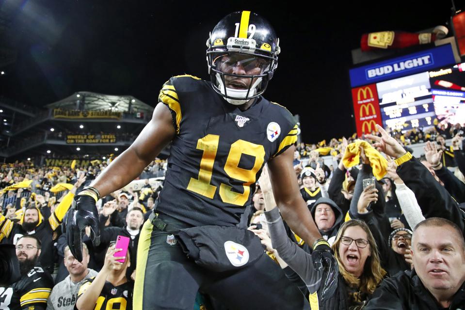 Pittsburgh Steelers Offense May Be Boring But Is Becoming Effective
