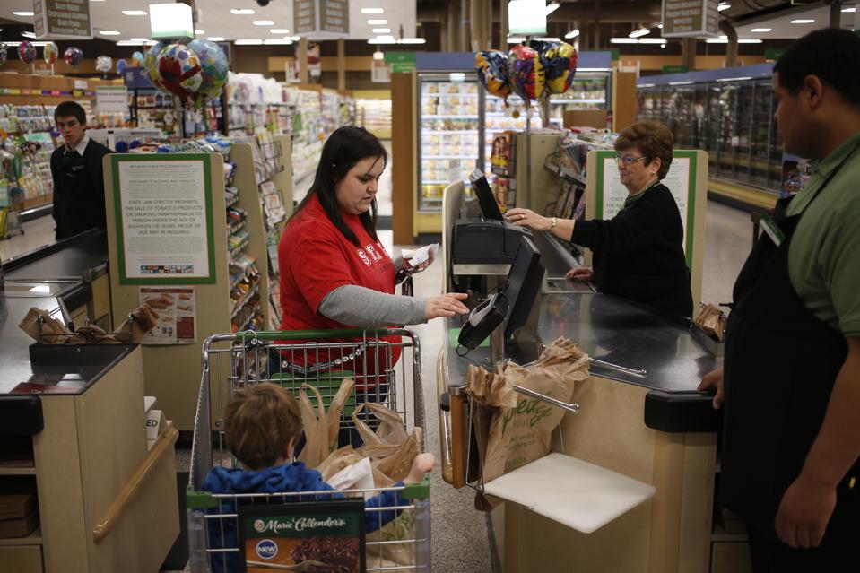Here's How The U.S. Could Get Grocery Chains To Open Stores In Food Deserts