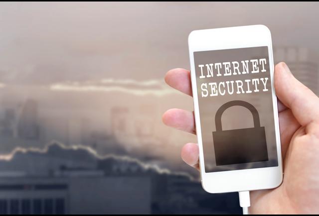 Hackers Are Threatening To Wipe Hundreds Of Millions Of iPhones: How To ...