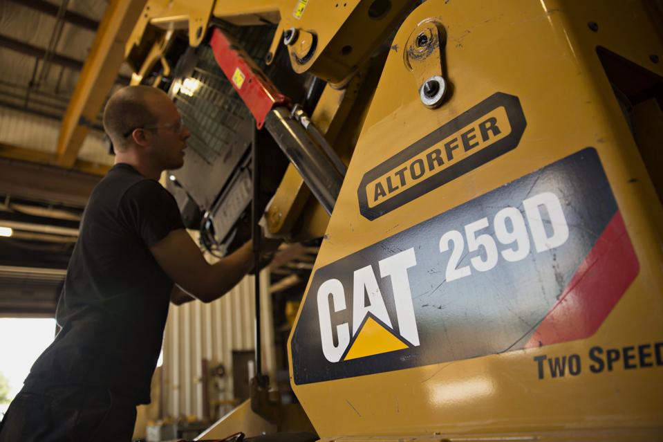 Caterpillar CEO To Retire After 41Year Stint At Company