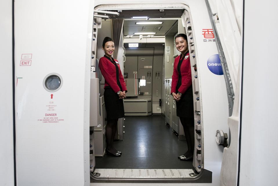 No More Mainland China Layovers For Cathay Pacific Crew As Novel