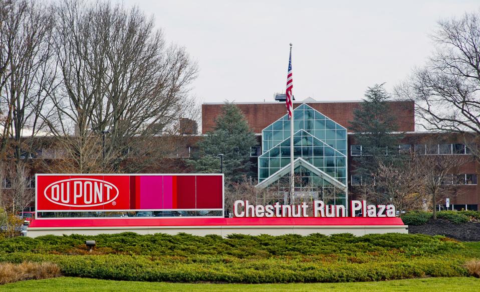 Dow And DuPont Merge In 130B Deal That Will Create DowDuPont, Before