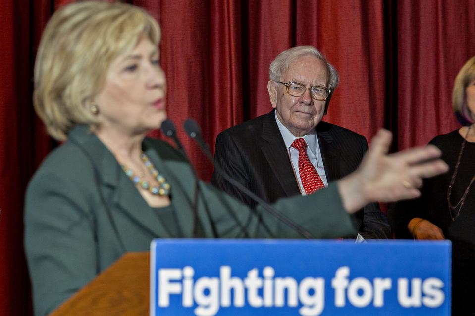 More Business Leaders Sign On With Clinton
