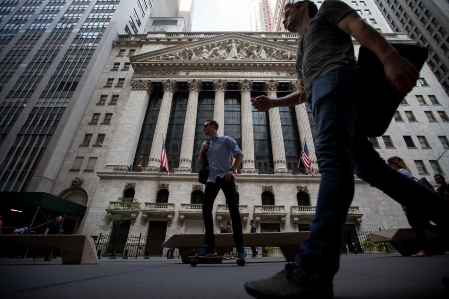 Stocks To Trade In March