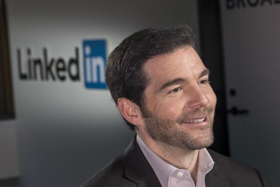 This Is How Entrepreneurs, Students And Teachers Can Benefit From LinkedIn Learning