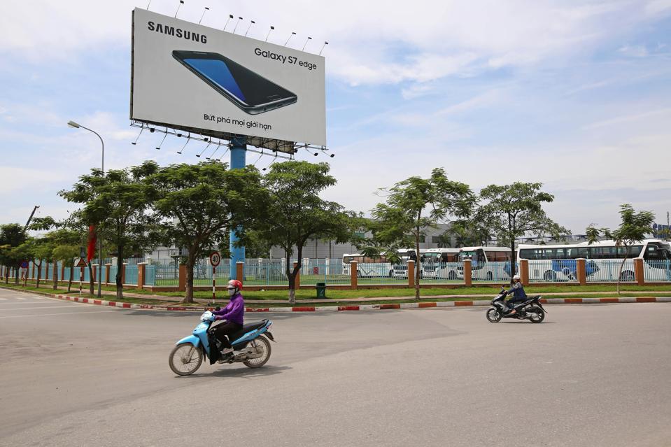 VIETNAM SAMSUNG