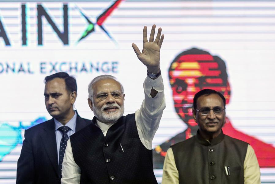 The 5 Biggest Reasons To Invest In India Now