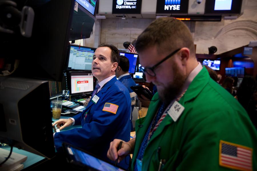 How To Trade Cisco, Merck And 2 Other Stocks That Helped The Dow Hit New Highs