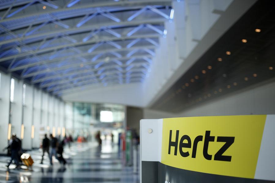 Hertz's Stock Tanks On Big Earnings Whiff