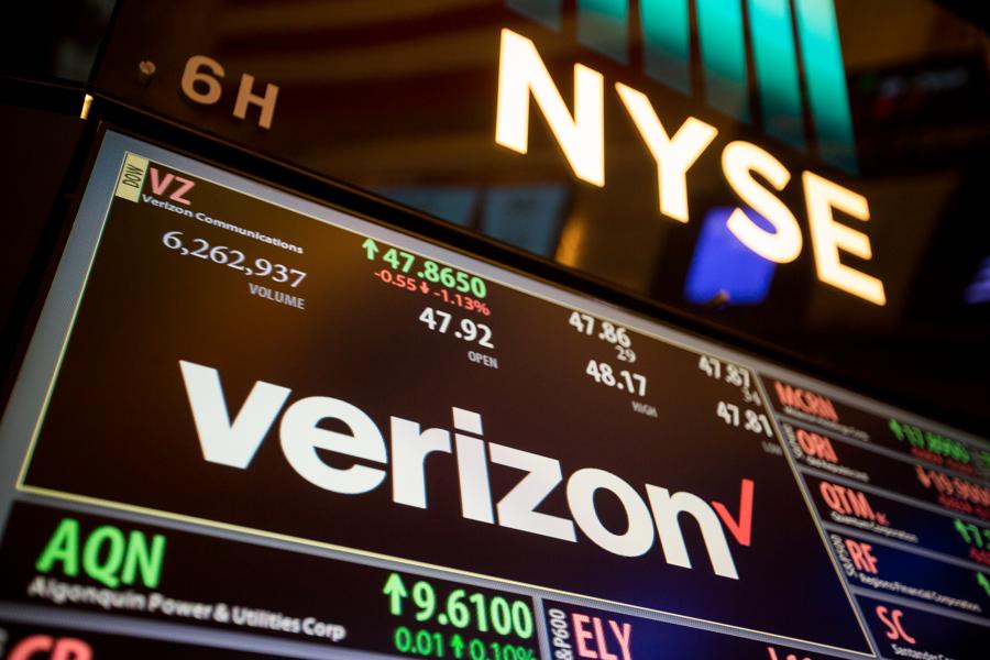 'Dogs Of The Dow' Chevron, Verizon And Exxon Need To Be Rescued By Investors