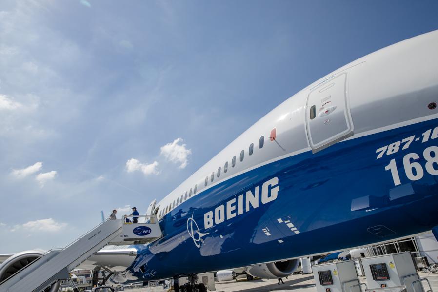 How To Trade Boeing, Apple And Two Others With Gains Of More Than 40% Since The Election