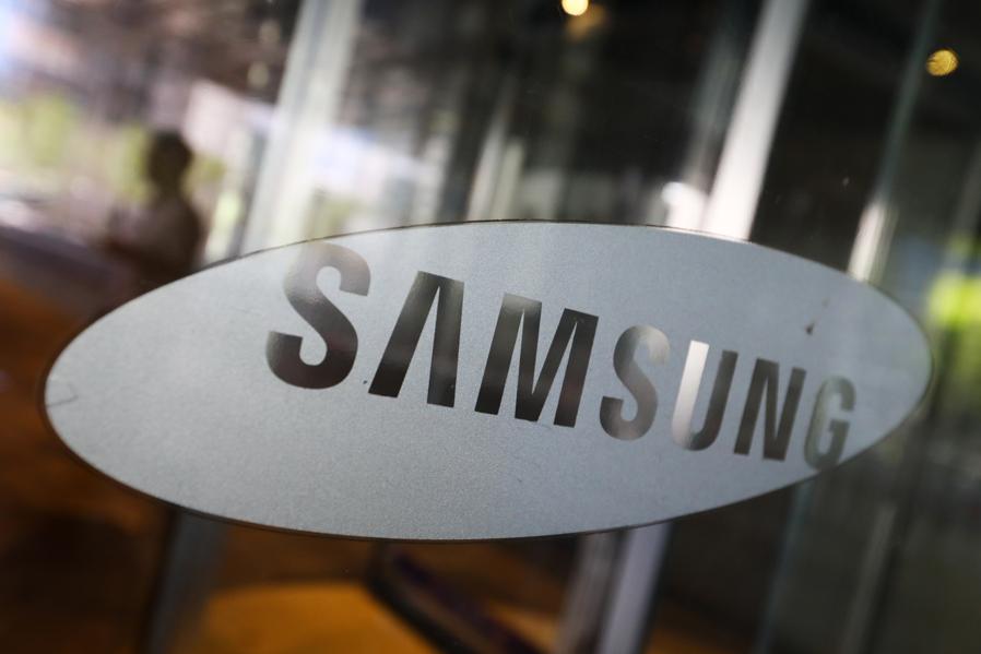 How Does Samsung Make Money?
