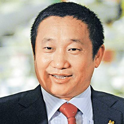 Liu Zhongtian & family