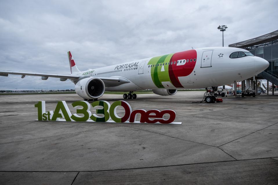 Tap Air Portugal Offers Cheap Business Class Prices Flat Bed Seats Good Food And Shortcomings