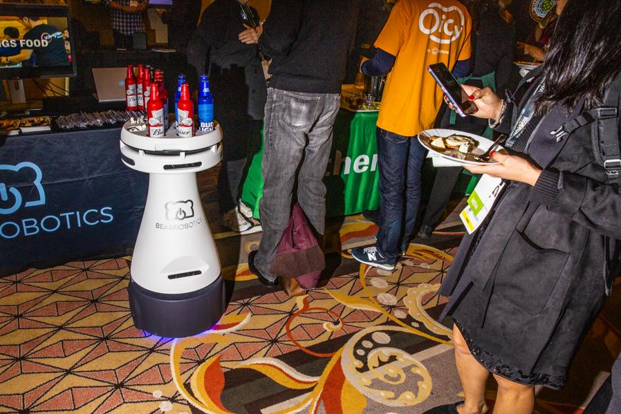 Mass Production Of A Self-Driving Restaurant Robot Is Coming