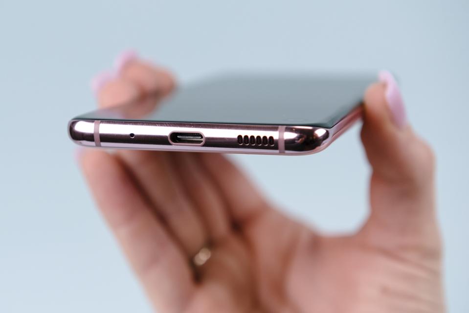 Samsung S Galaxy Note Can Beat Galaxy S In Two Ways