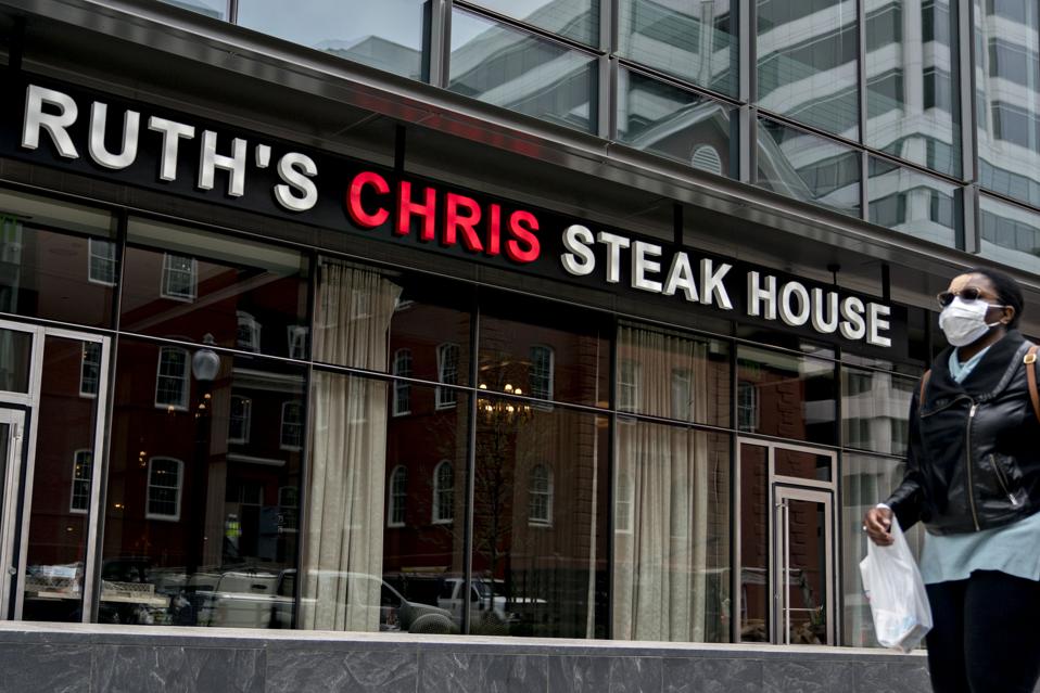 Many Public Companies That Got Ppp Loans Had Lots In The Bank