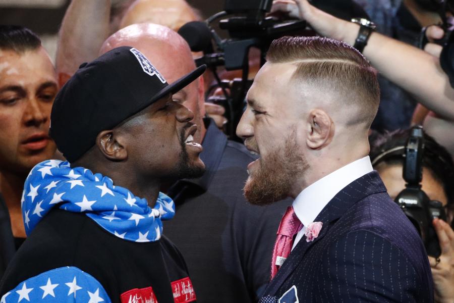 Floyd Mayweather Career Earnings Could Hit $1 Billion With McGregor Fight