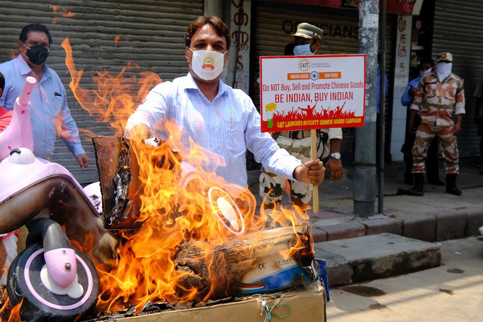 INDIA CHINA PROTEST