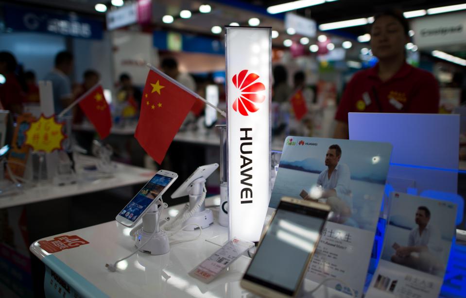 CHINA-FRANCE-TELECOMS-COMPANY-HUAWEI