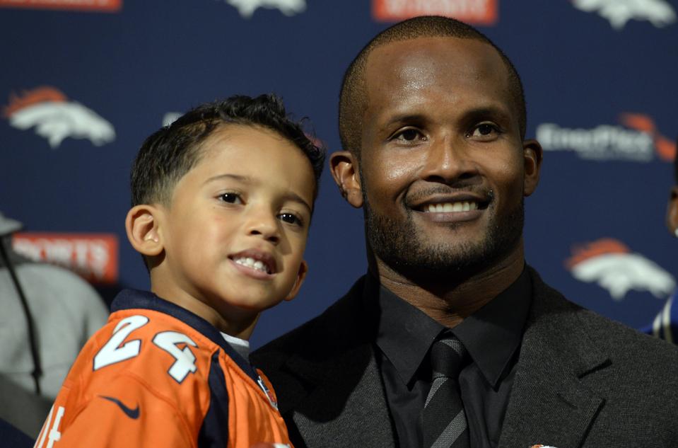 Denver Broncos Champ Bailey retires