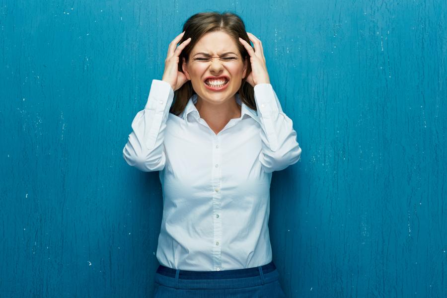 3 Blue-Chip Dividend Stocks With 20%-Plus Downside