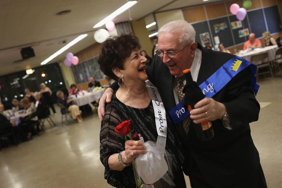 Elderly Staten Island Residents Mingle At ″Senior Prom″