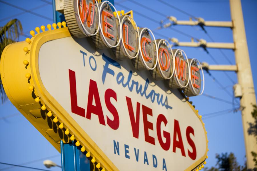 What It's Like In Las Vegas Right Now -- Las Vegas Advisor's Anthony Curtis Tells Us
