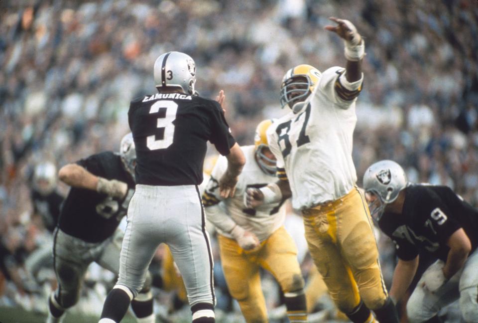 Hall Of Famer Willie Davis Made The Right Move Picking The Green Bay Packers Over Canada
