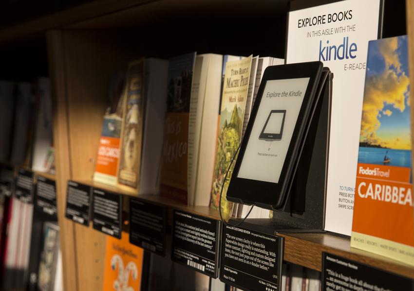 Over 28% Of US Adults Read Both Physical and Digital Books