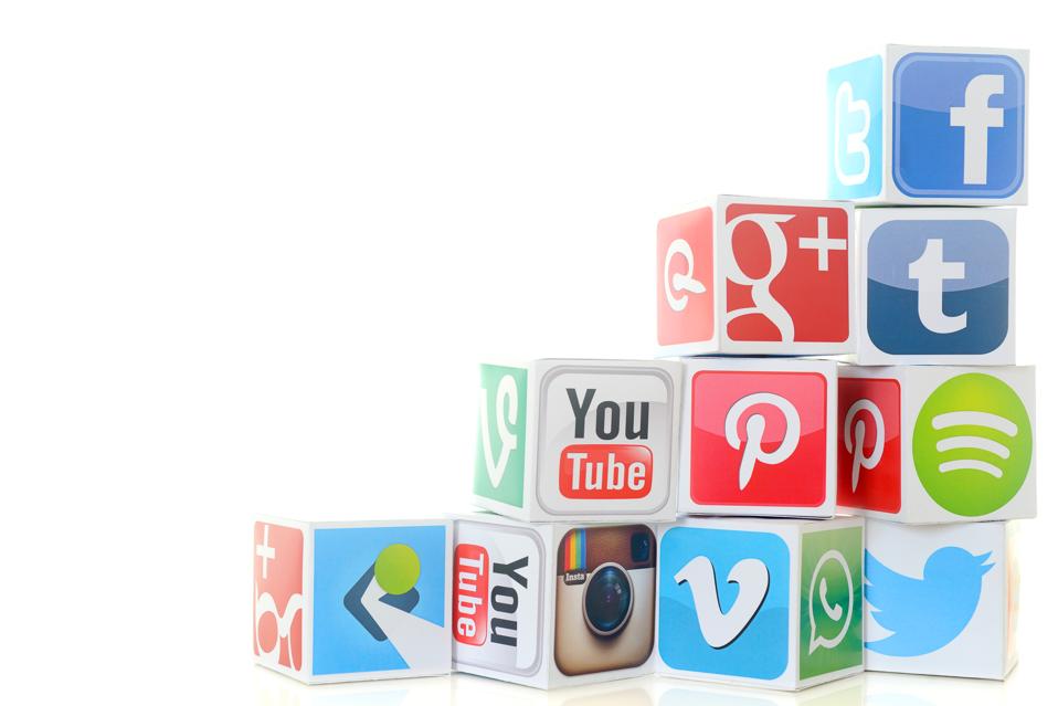 Social media icon cubes including Twitter and Facebook