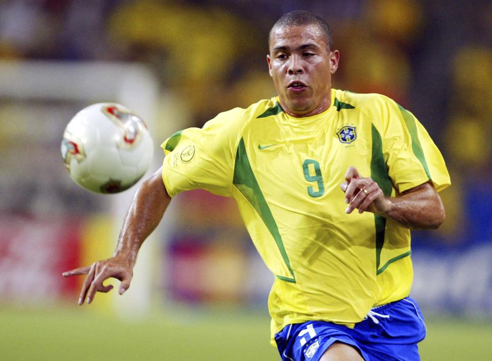 FUSSBALL: WM 2002 JAPONYA & KORE, BRA - BEL 2: 0