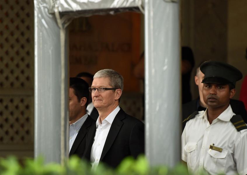 PM Modi Might Need To Intervene Directly For Apple To Set Up Manufacturing In India