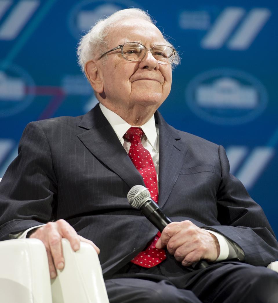 Biggest Billionaire Gainer Of 2016 Warren Buffett's Fortune Surges