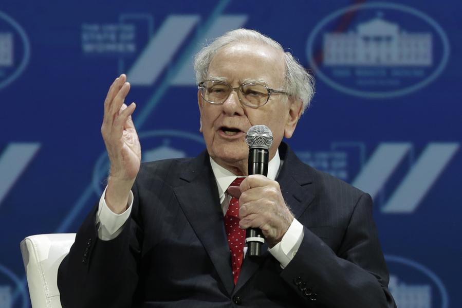 Six More Warren Buffett Buys, Including Southwest Airlines