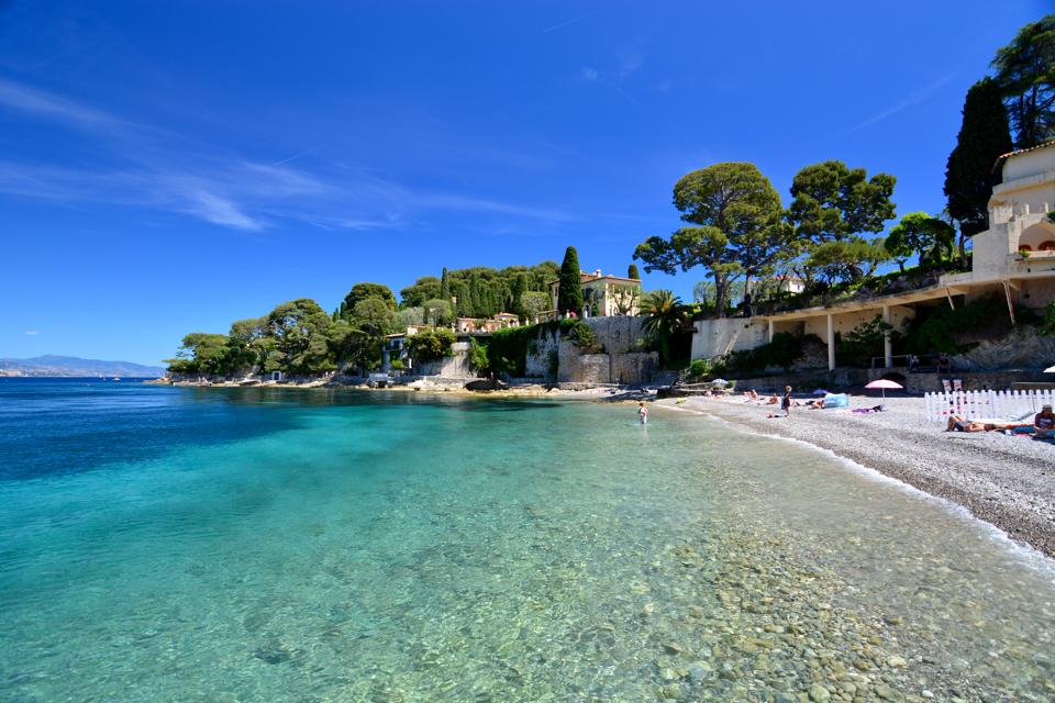 An Insider S Guide To 6 Exceptional Beaches On The French Riviera