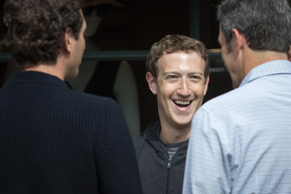 Facebook's New Challenge To Microsoft's Long-Term Success