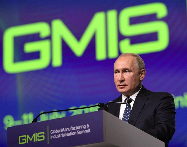 In Russia, Putin Prefers Birds Over Windmills